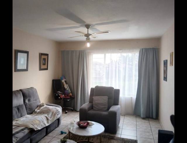 3 BEDROOM APARTMENT FOR SALE IN PRIMROSE